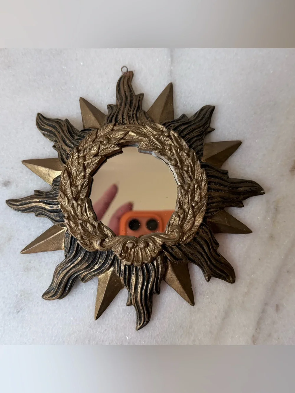 Decorative Sunburst Wall Mirror in Antique Gold